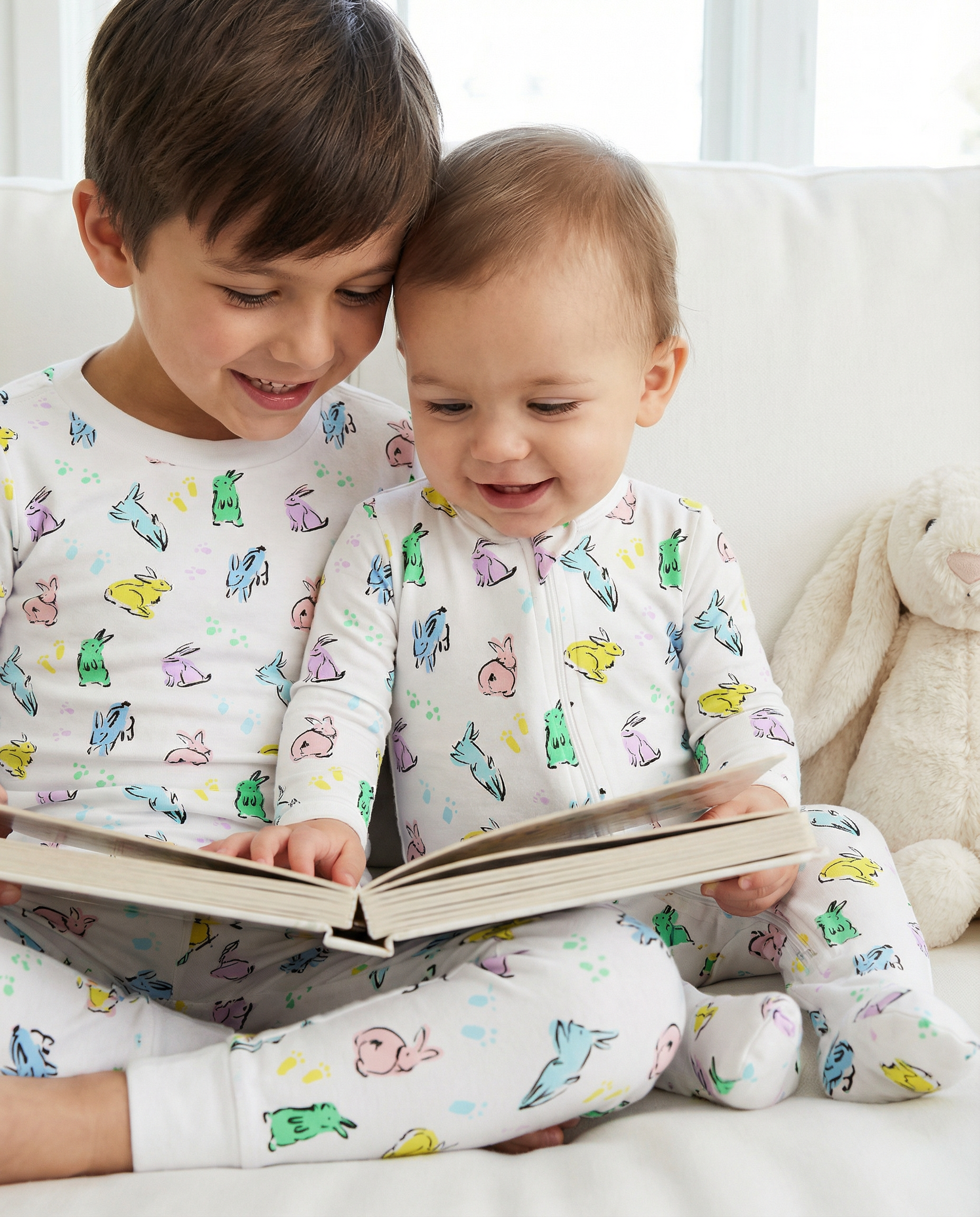 The Organic Long Sleeve Pajama Set [Bunny Hop]