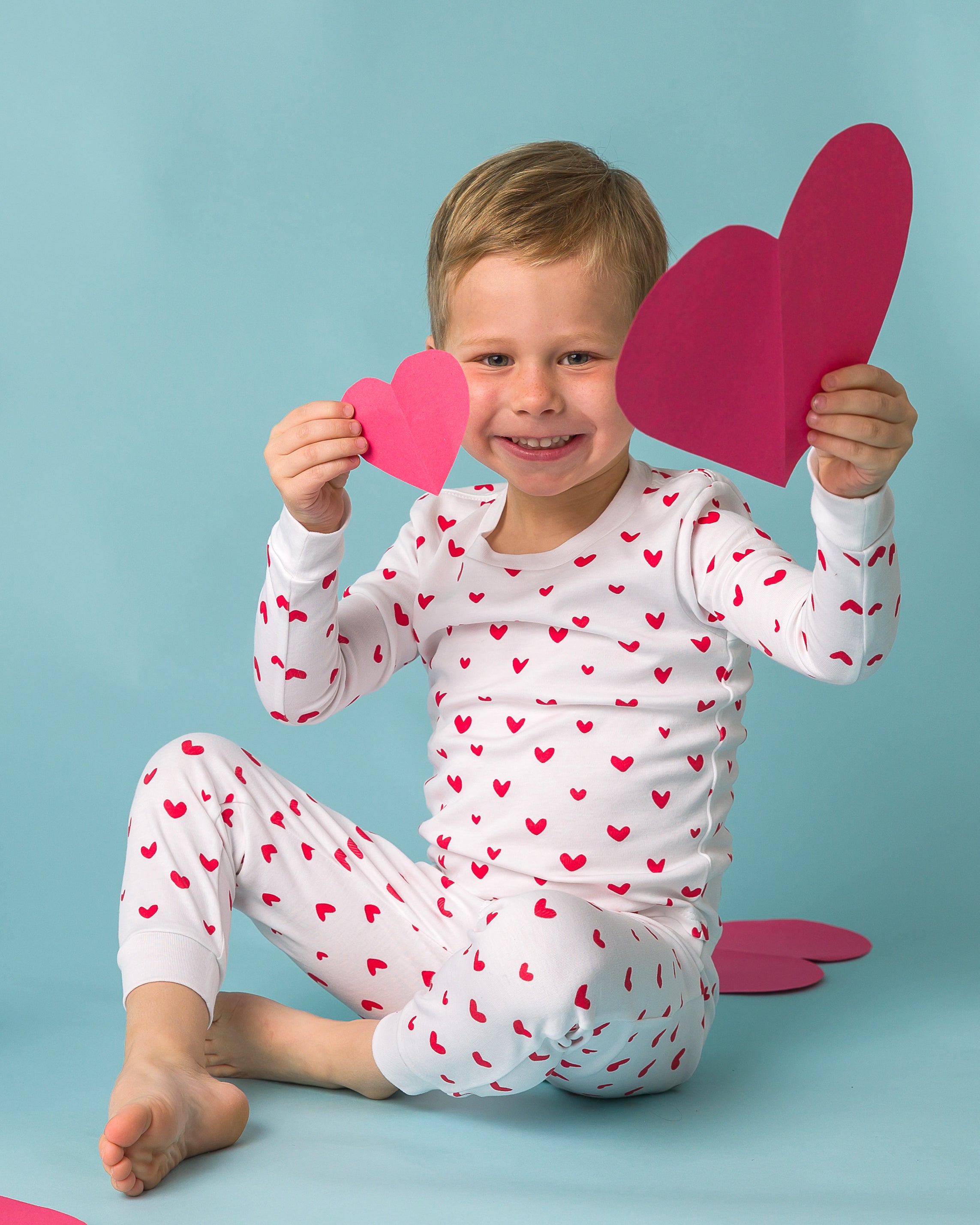 The Organic Long Sleeve Pajama Set [Poppy Jelly Bean Hearts]