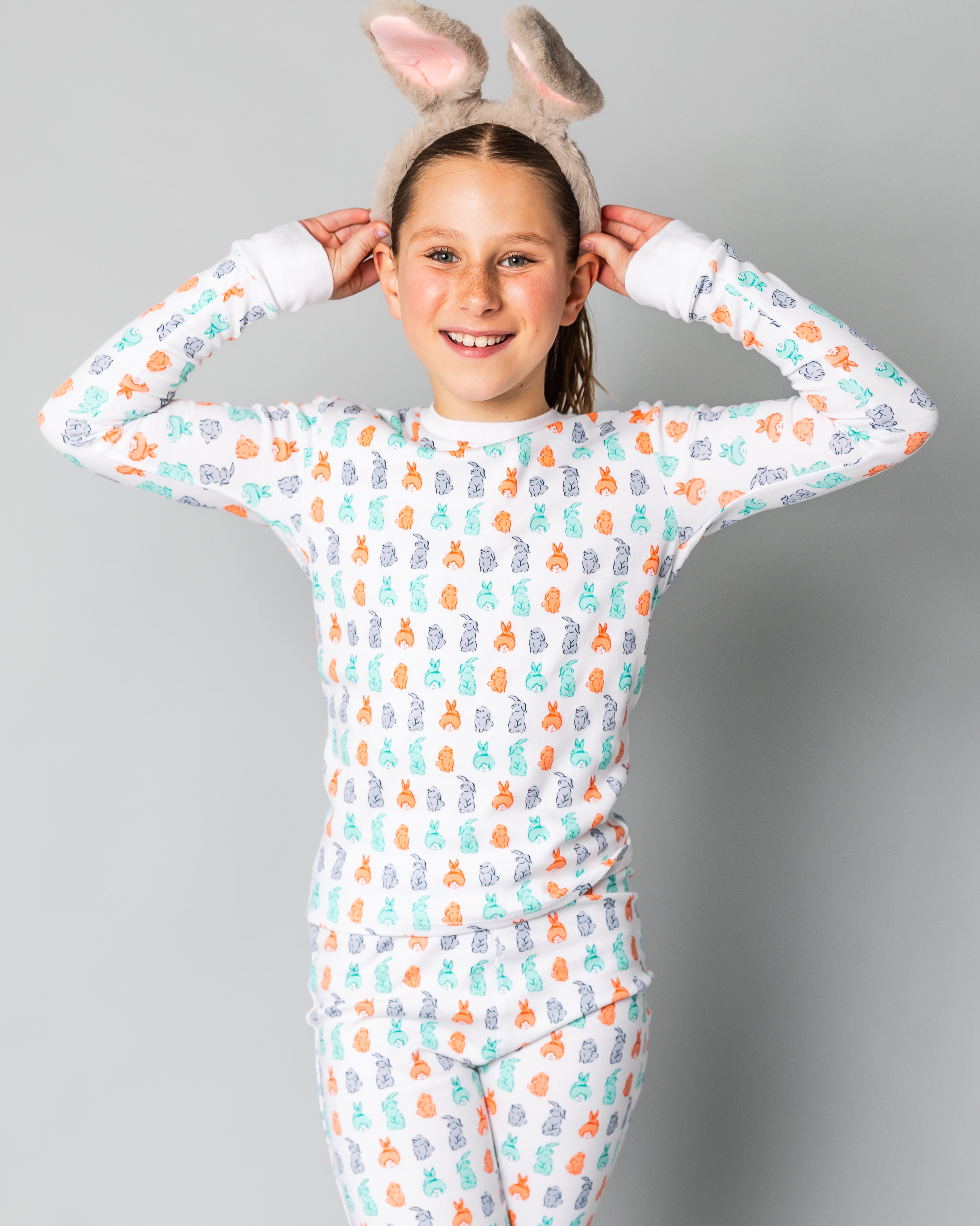 The Organic Long Sleeve Pajama Set [Bunny Tails]