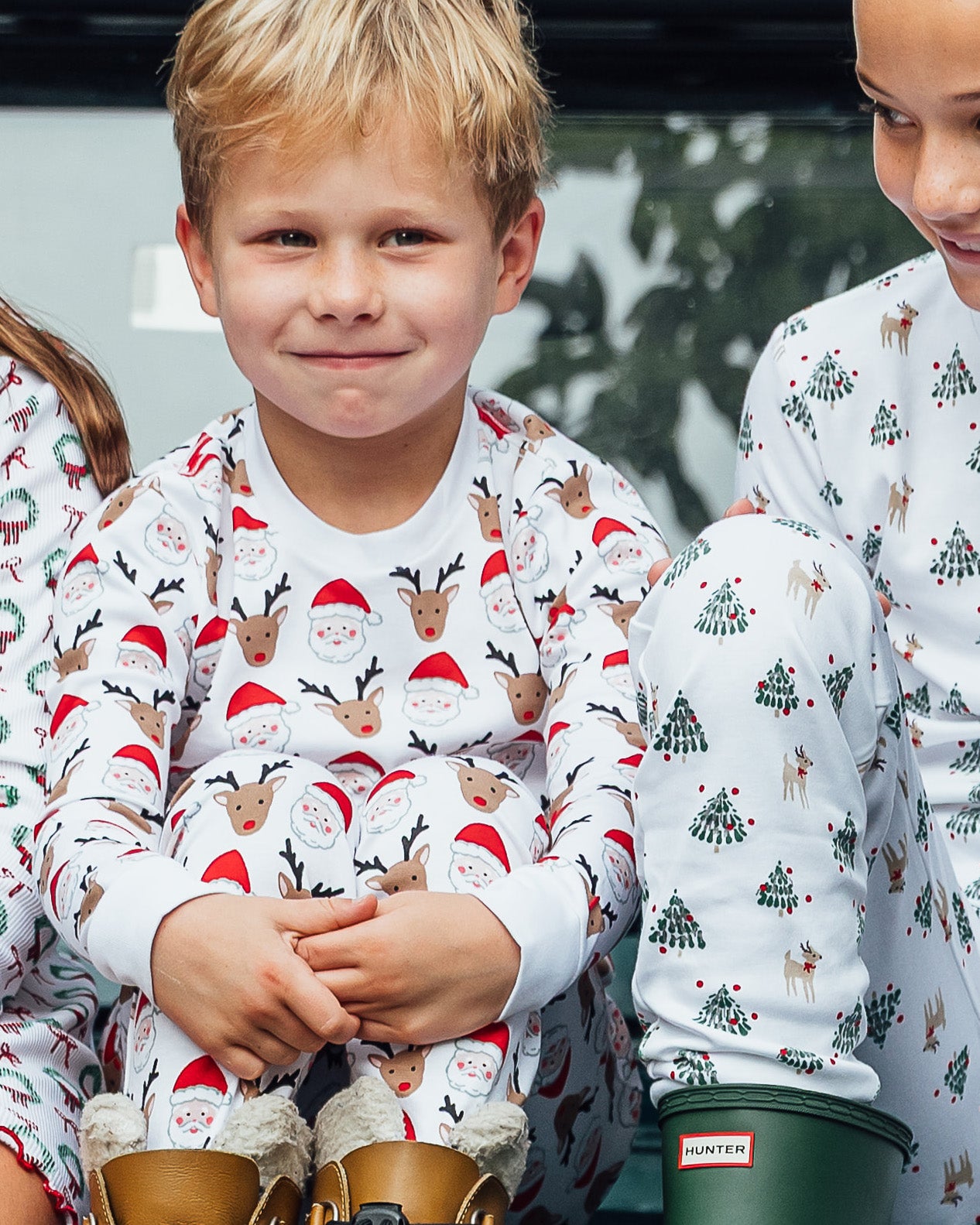 The Organic Long Sleeve Pajama Set [Santas Squad]