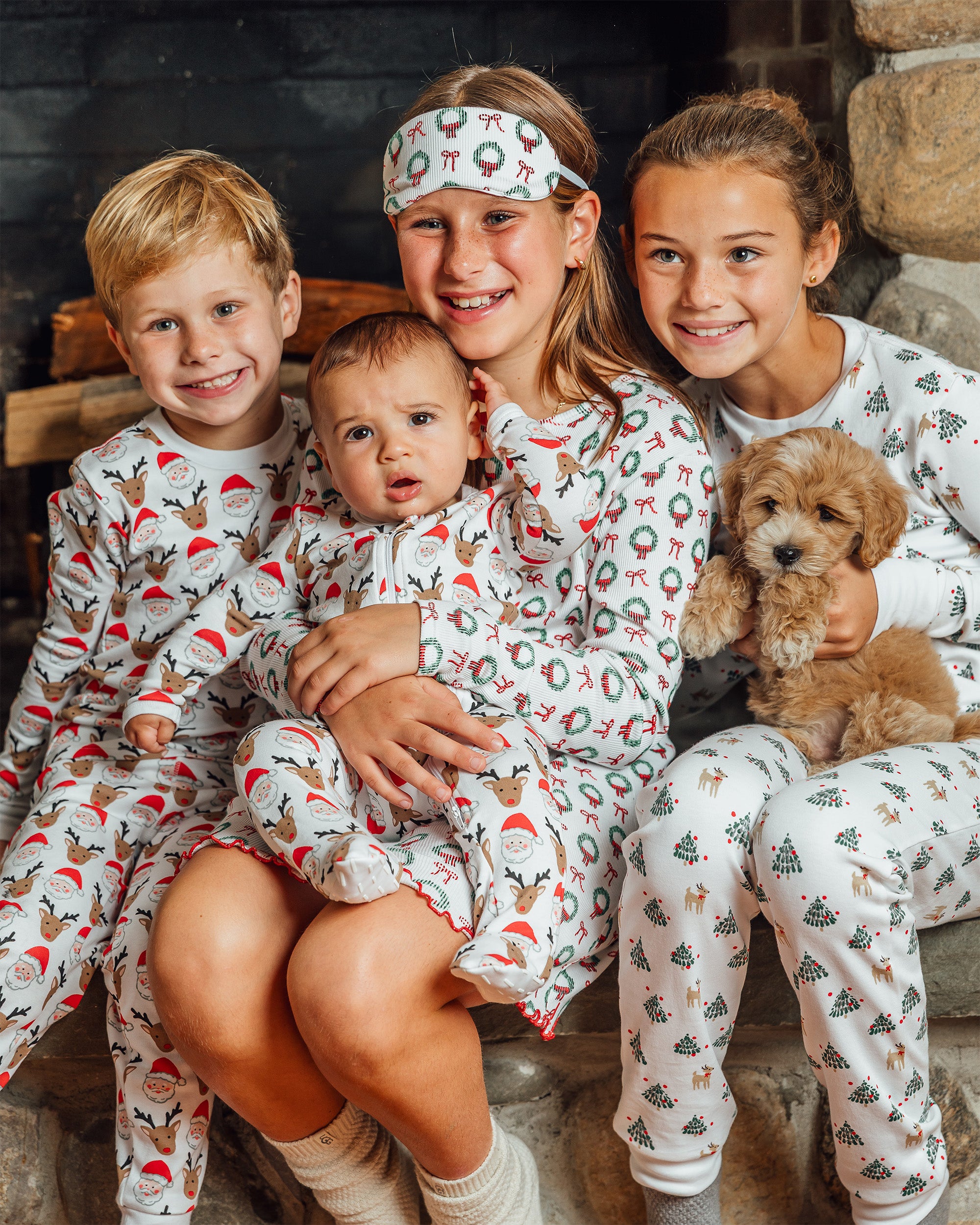 The Organic Long Sleeve Pajama Set [Santas Squad]