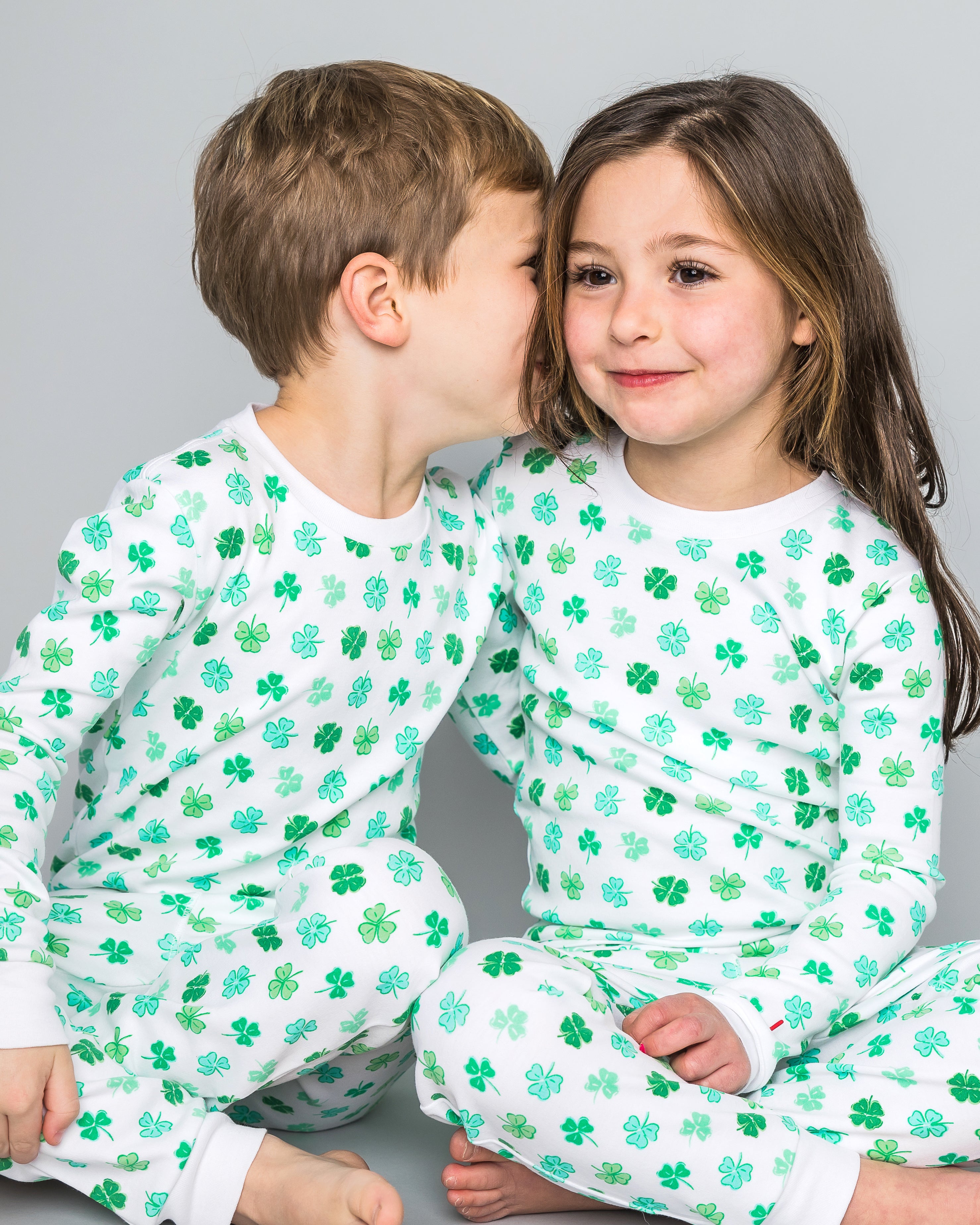 The Organic Long Sleeve Pajama Set [Shamrocks]