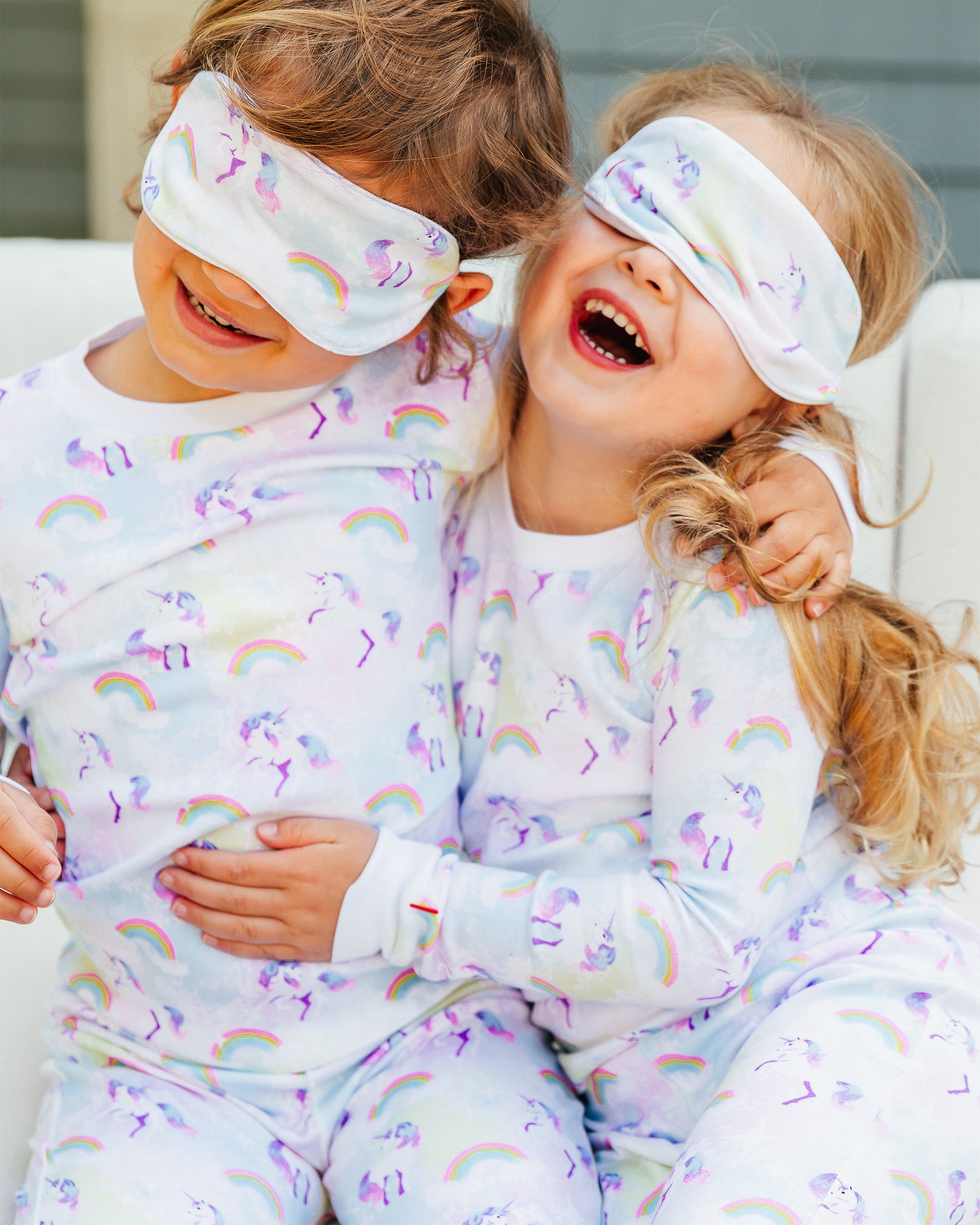 The Organic Long Sleeve Pajama Set [Unicorns and Rainbows]