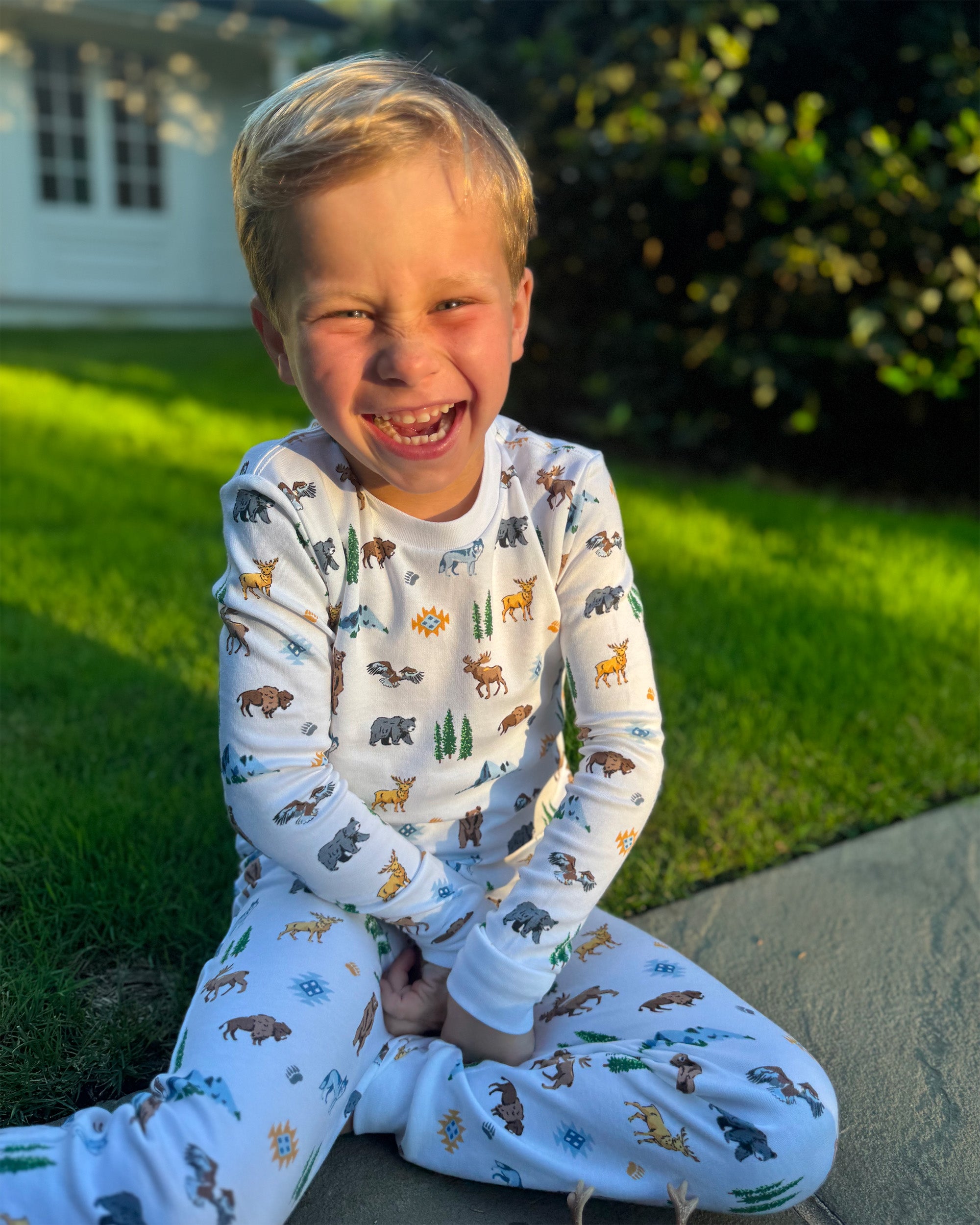 The Organic Long Sleeve Pajama Set [Yellowstone]
