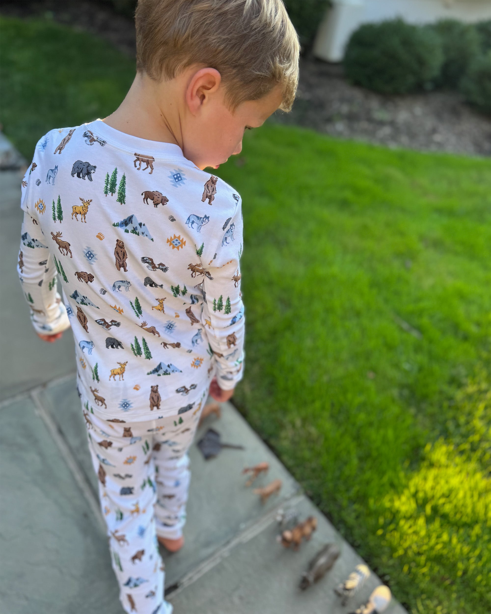 The Organic Long Sleeve Pajama Set [Yellowstone]