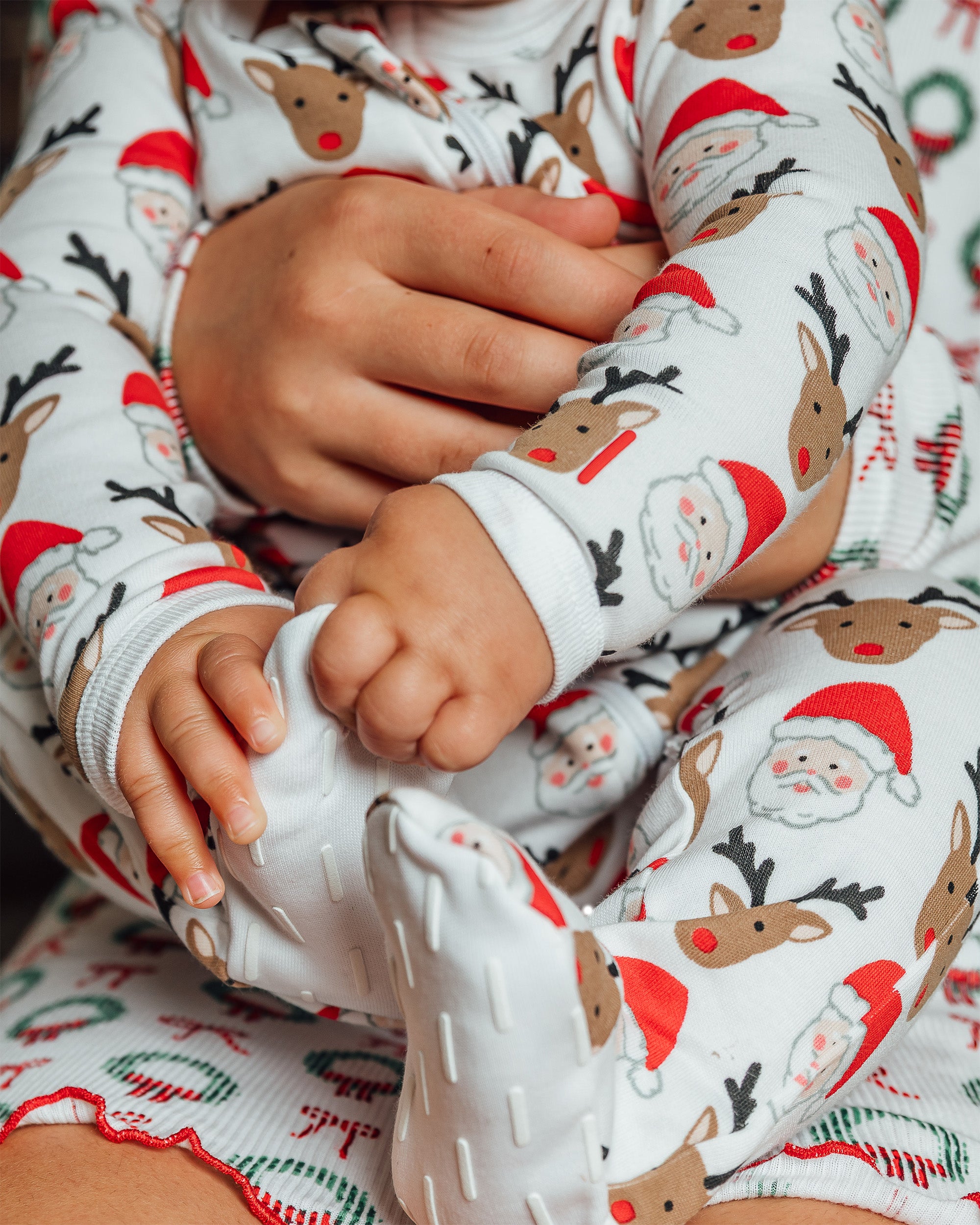 The Organic Zipper Footie [Santas Squad]