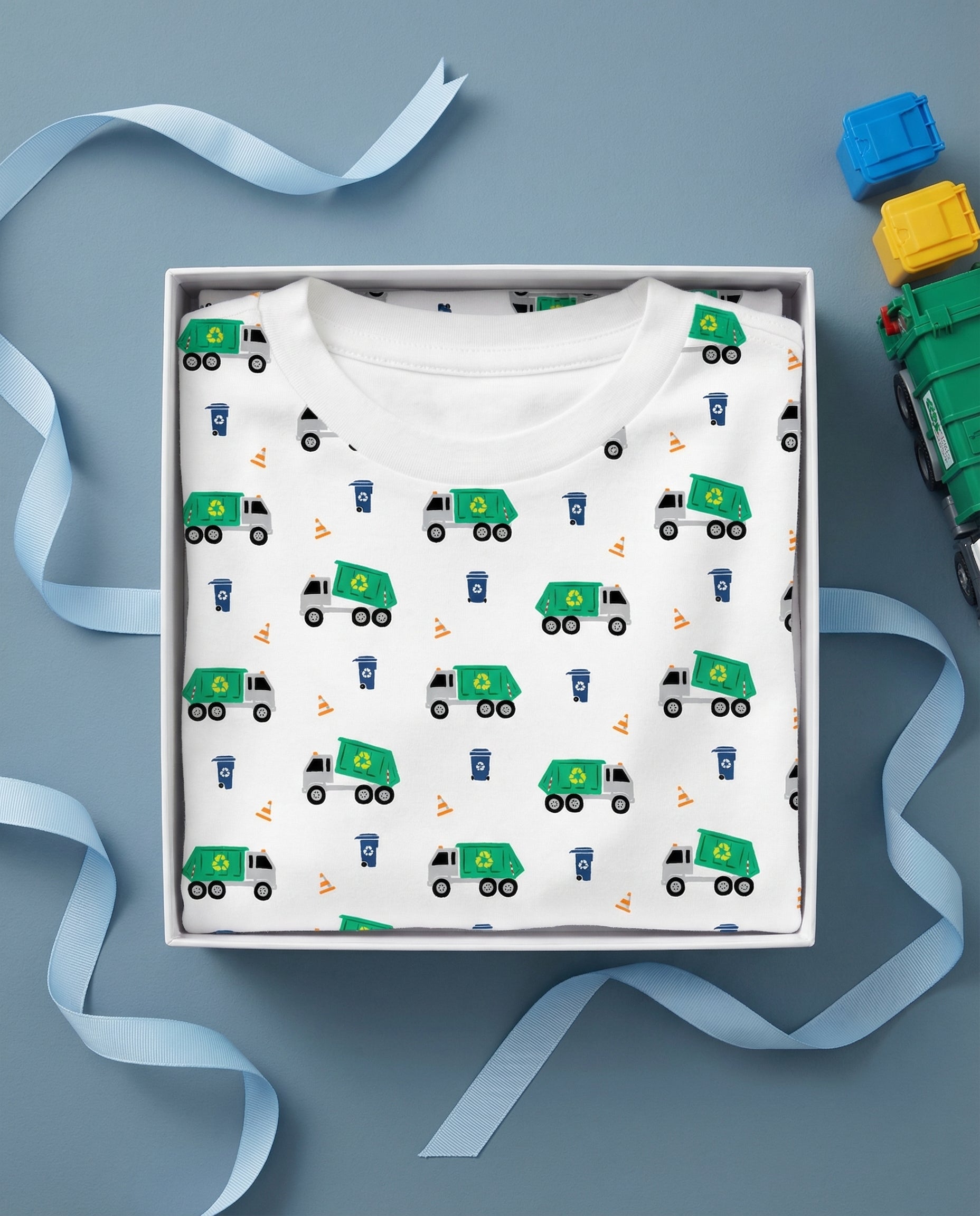 The Organic Long Sleeve Pajama Set [Recycling Trucks]